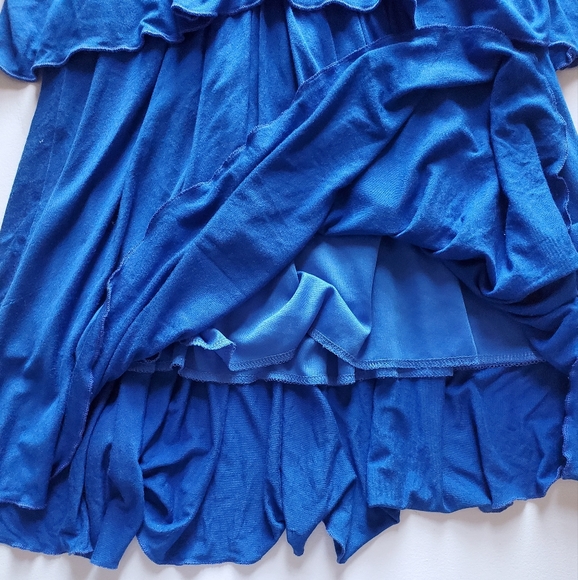 BACKLESS DRESS - Picture 11 of 14